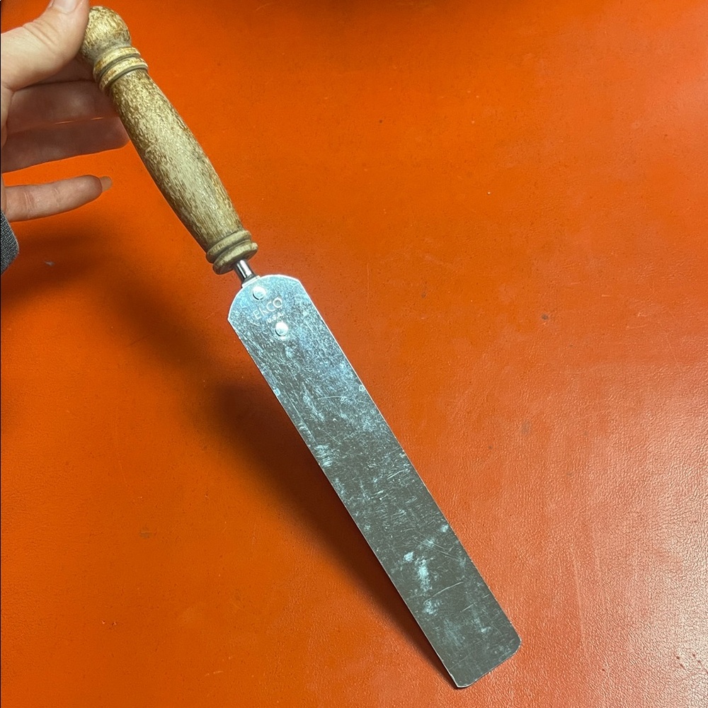 Vintage EKCO Wood Handle Frosting Spatula
